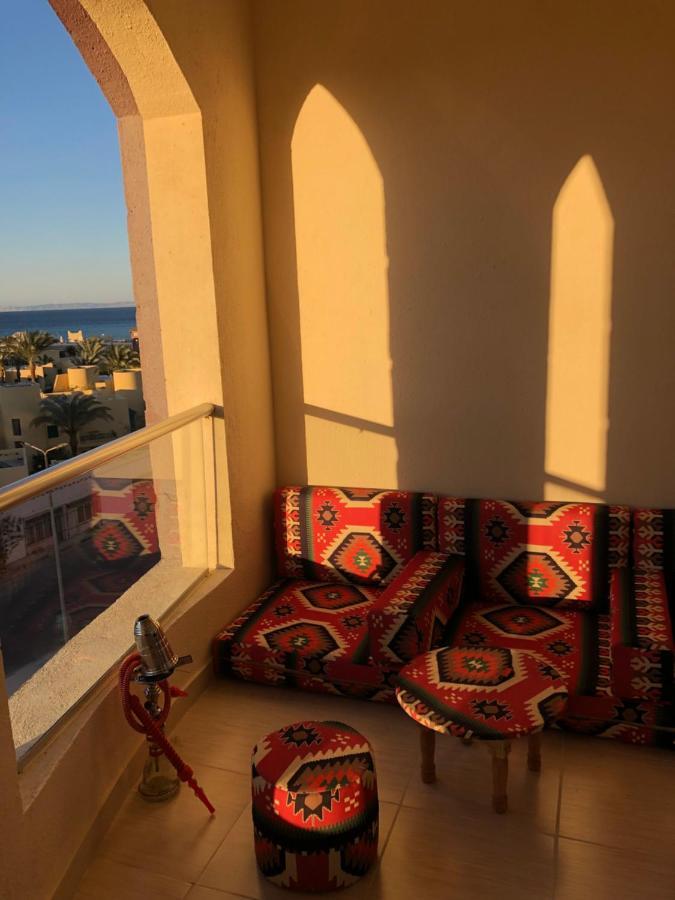Florenza Khamsin - Sea View / Free Wi-fi شقة الغردقة