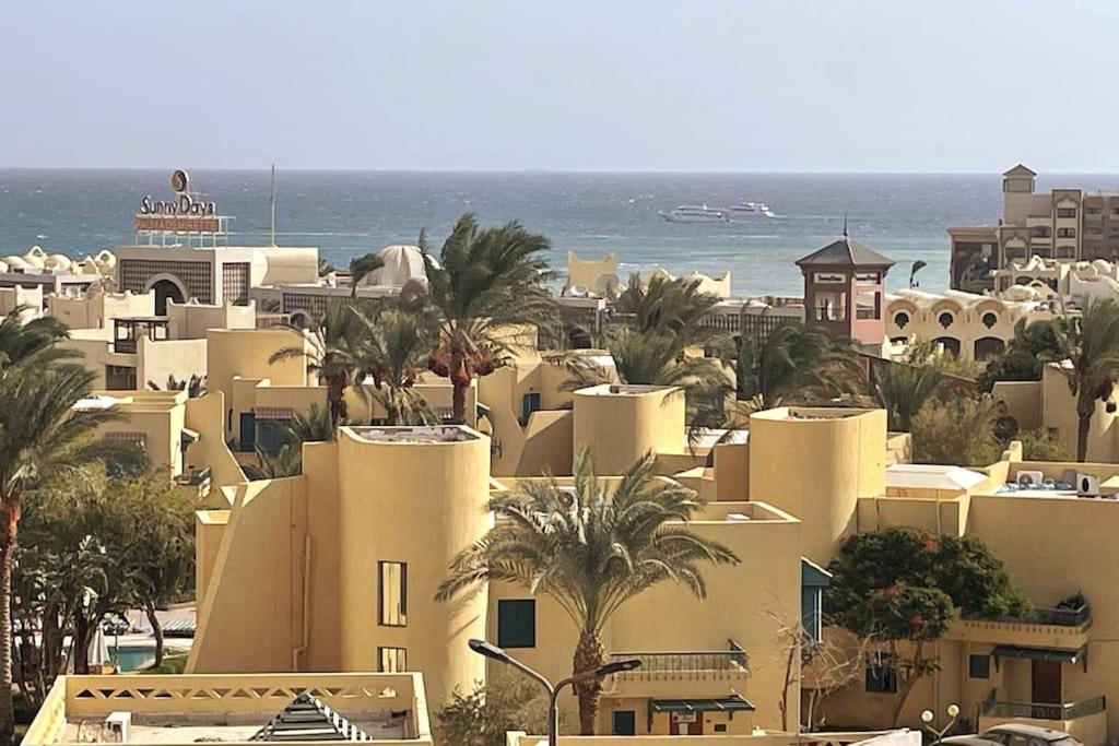 Florenza Khamsin - Sea View / Free Wi-fi شقة